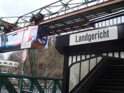 Schwebebahnhaltestelle Landgericht Schwebebahnhaltestelle Landgericht